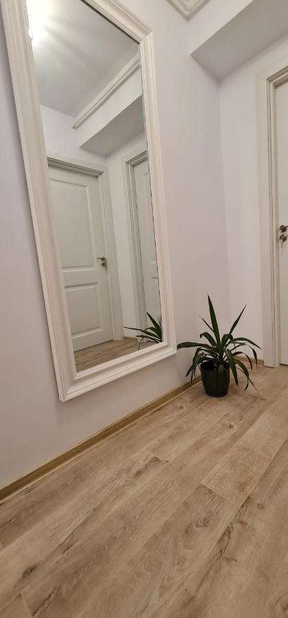 Apartament Bacovia Bacău Buitenkant foto
