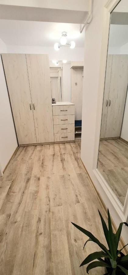 Apartament Bacovia Bacău Buitenkant foto