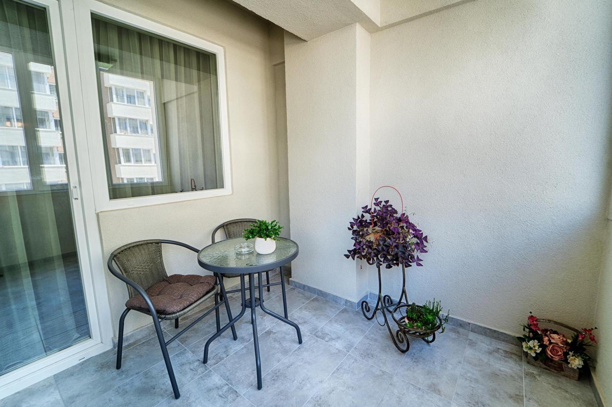 Apartament Bacovia Bacău Buitenkant foto